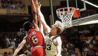  勇士末节翻盘上演经典逆转  